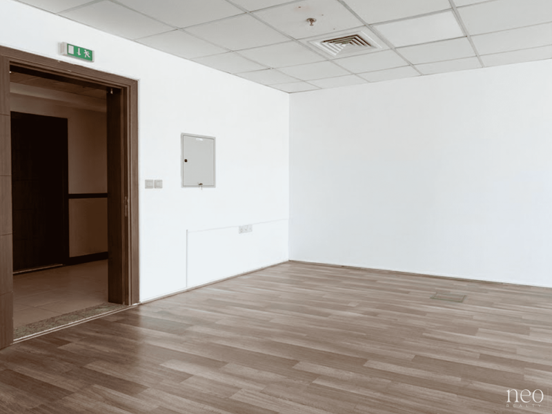 Pristine Condition | Fitted Pantry | Ready to Move In
