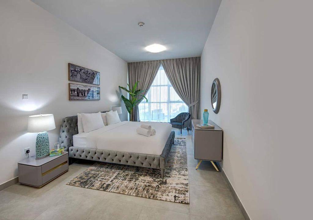 MARINA ARCADE — image 17